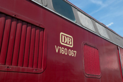 V160 3