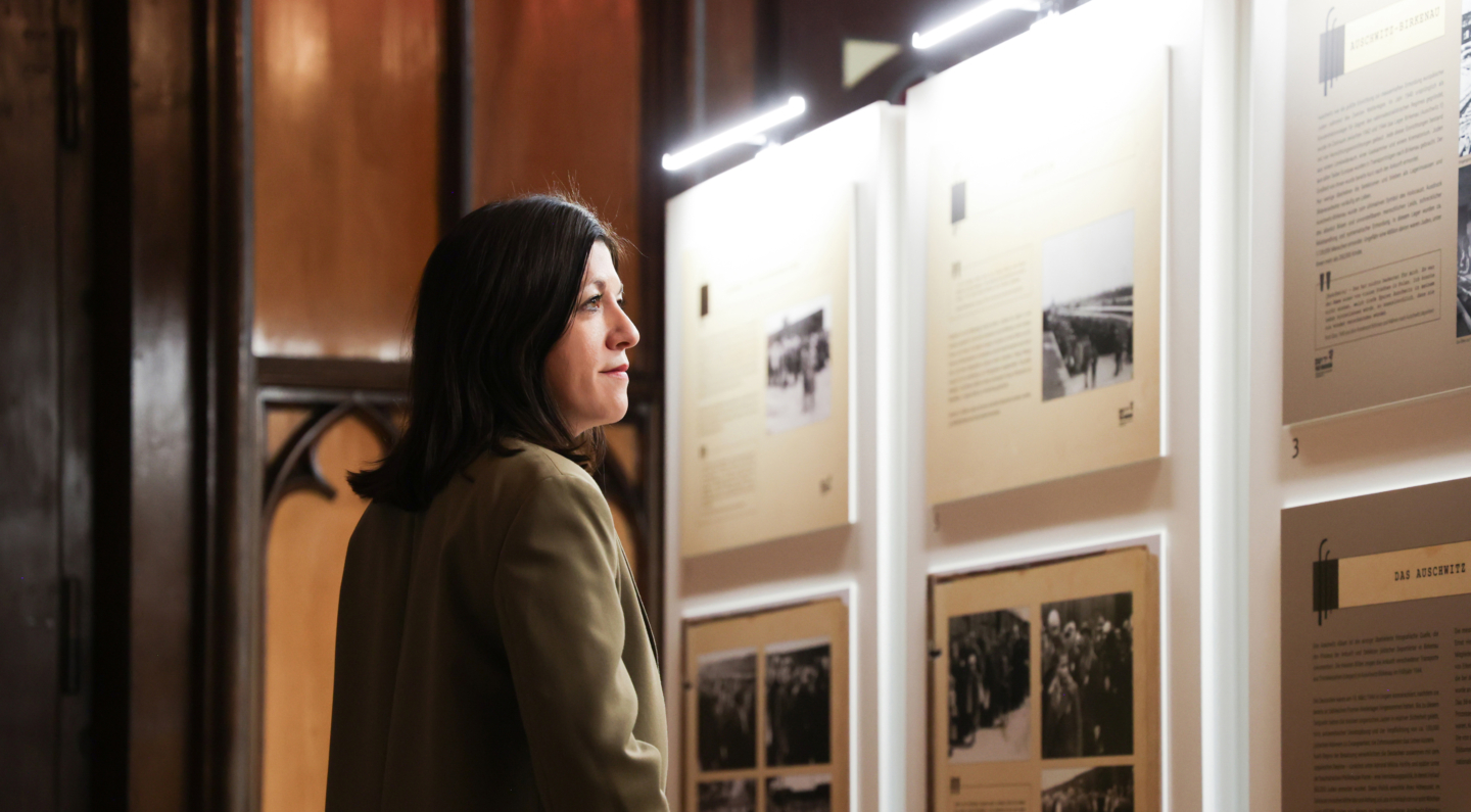 DB Museum Das Auschwitz Album Mauro Esposito 11